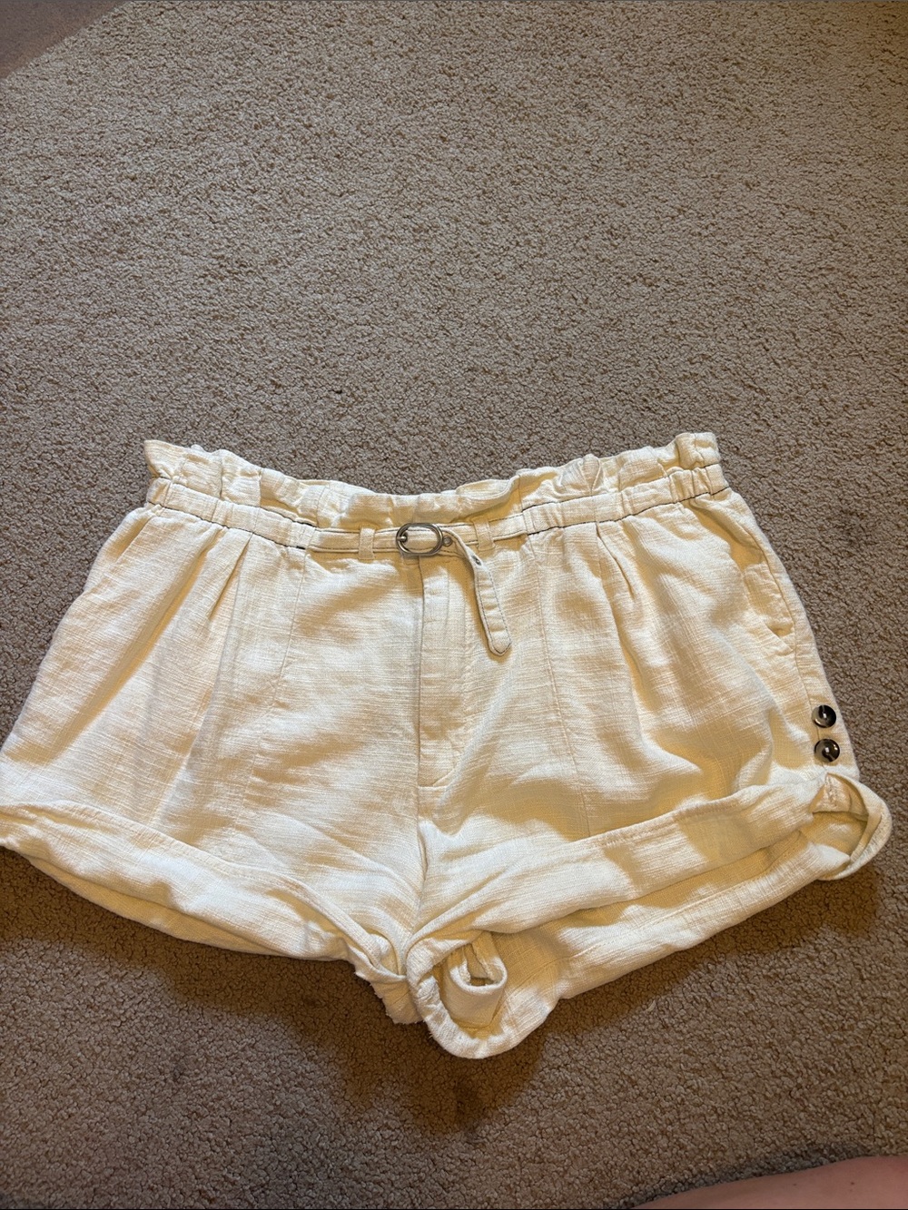 Women’s Casual Paperbag Waist Shorts in Cream